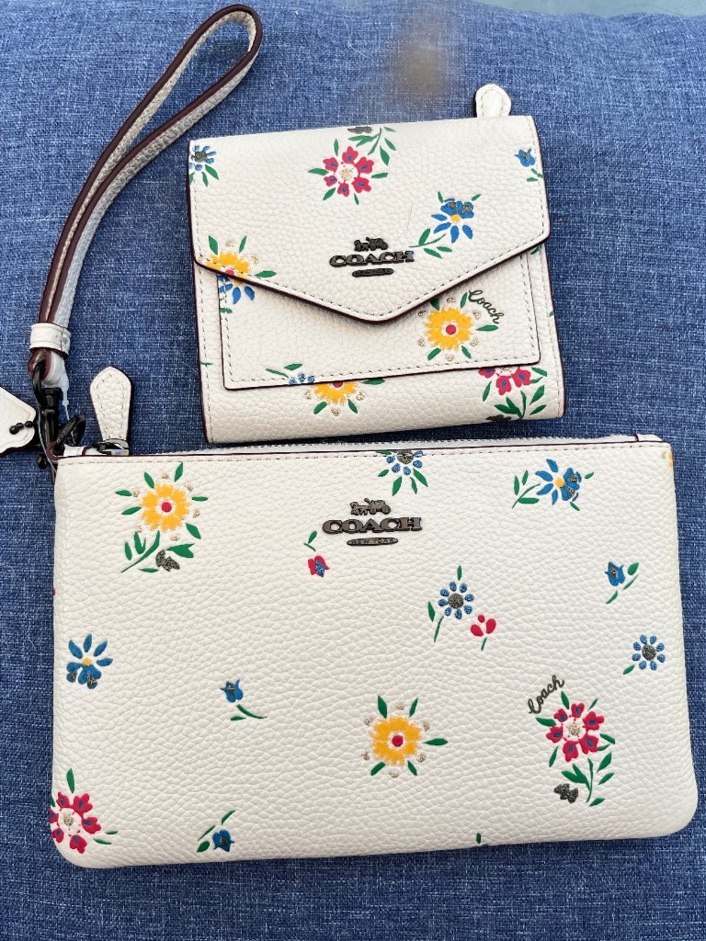 Coach Floral Wallet And Wristlet Set